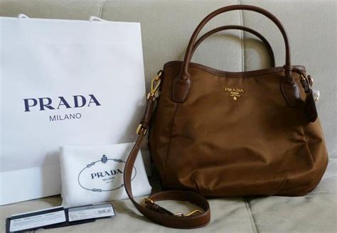 prada tessuto nylon tote br4420